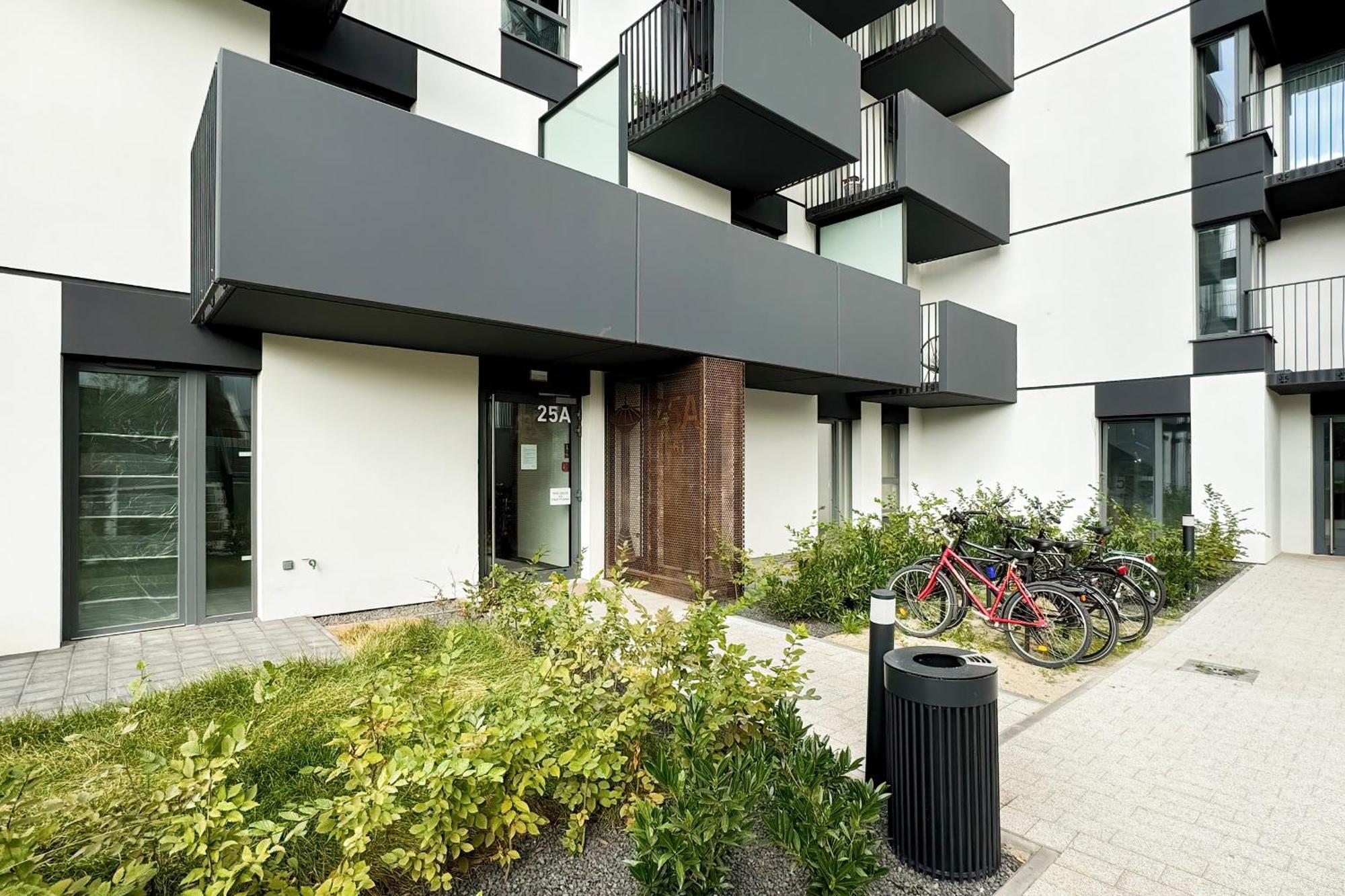 Cozy Studio With Parking In Poznan By Noclegi Renters Экстерьер фото